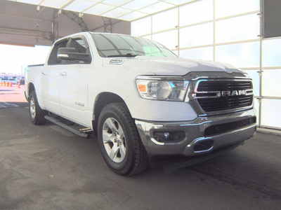2020 RAM 1500 Big Horn Crew Cab 4x4 5'7' Box