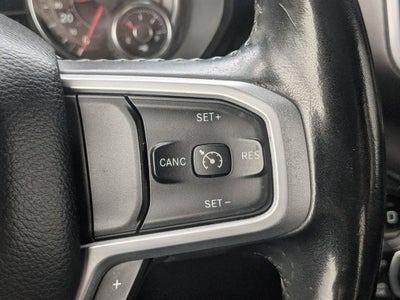 2020 RAM 1500 Big Horn Crew Cab 4x4 5'7' Box