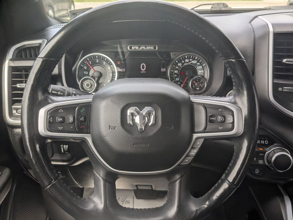 2020 RAM 1500 Big Horn Crew Cab 4x4 5'7' Box