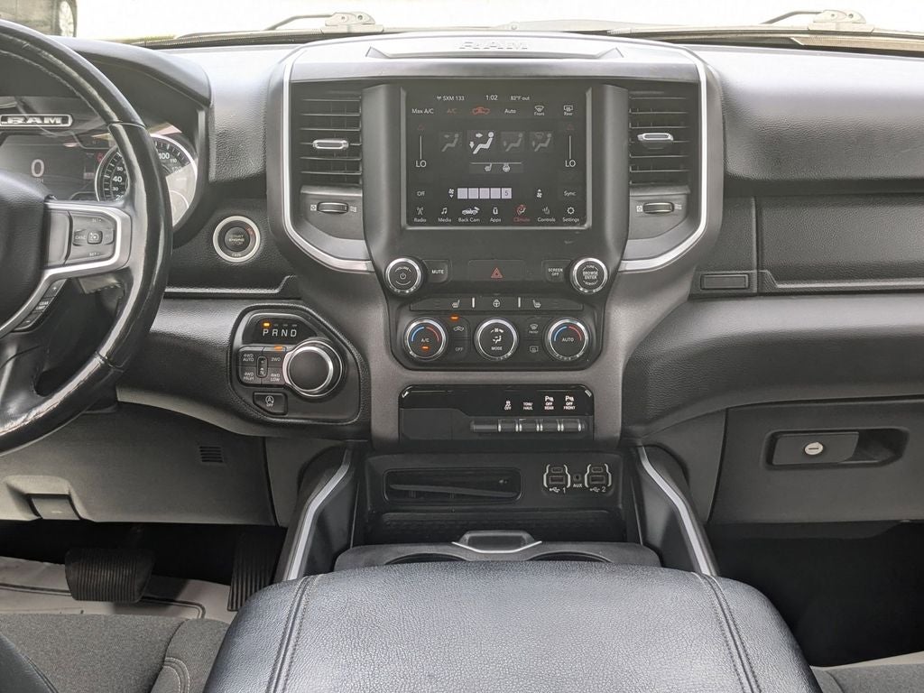 2020 RAM 1500 Big Horn Crew Cab 4x4 5'7' Box