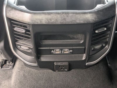 2020 RAM 1500 Big Horn Crew Cab 4x4 5'7' Box