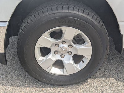 2020 RAM 1500 Big Horn Crew Cab 4x4 5'7' Box