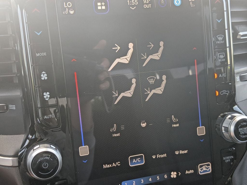 2023 RAM 1500 Big Horn Crew Cab 4x4 5'7' Box