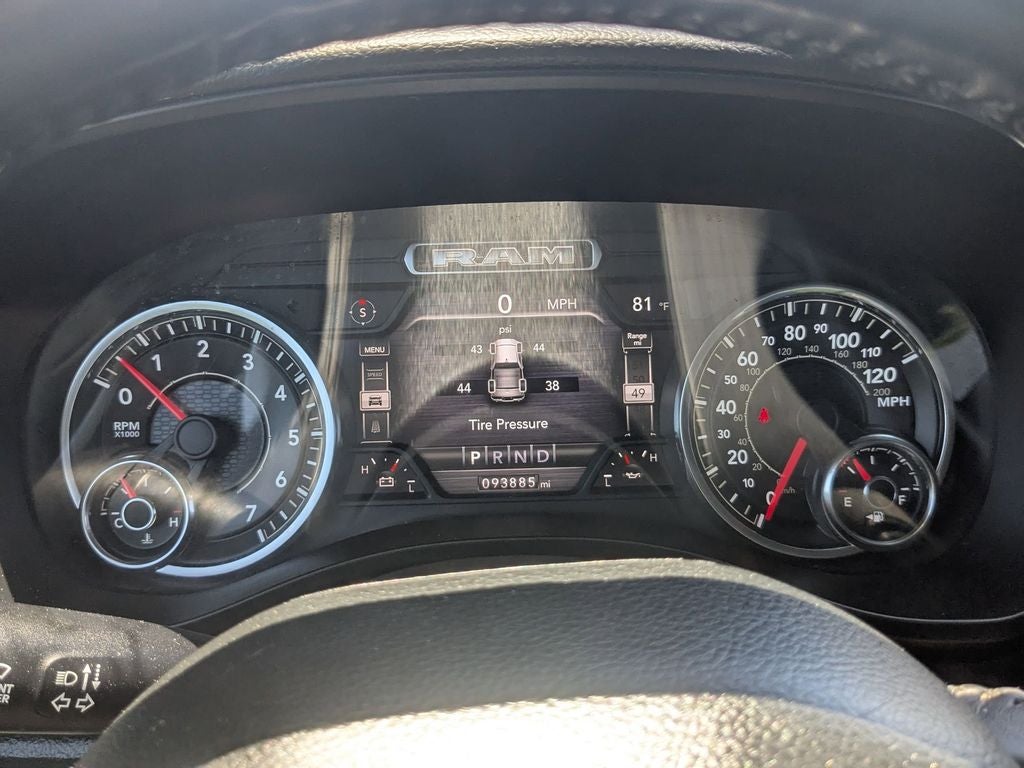 2021 RAM 1500 Big Horn Crew Cab 4x4 5'7' Box
