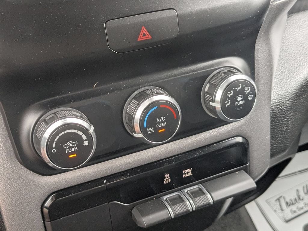 2024 RAM 1500 Lone Star Crew Cab 4x4 5'7' Box