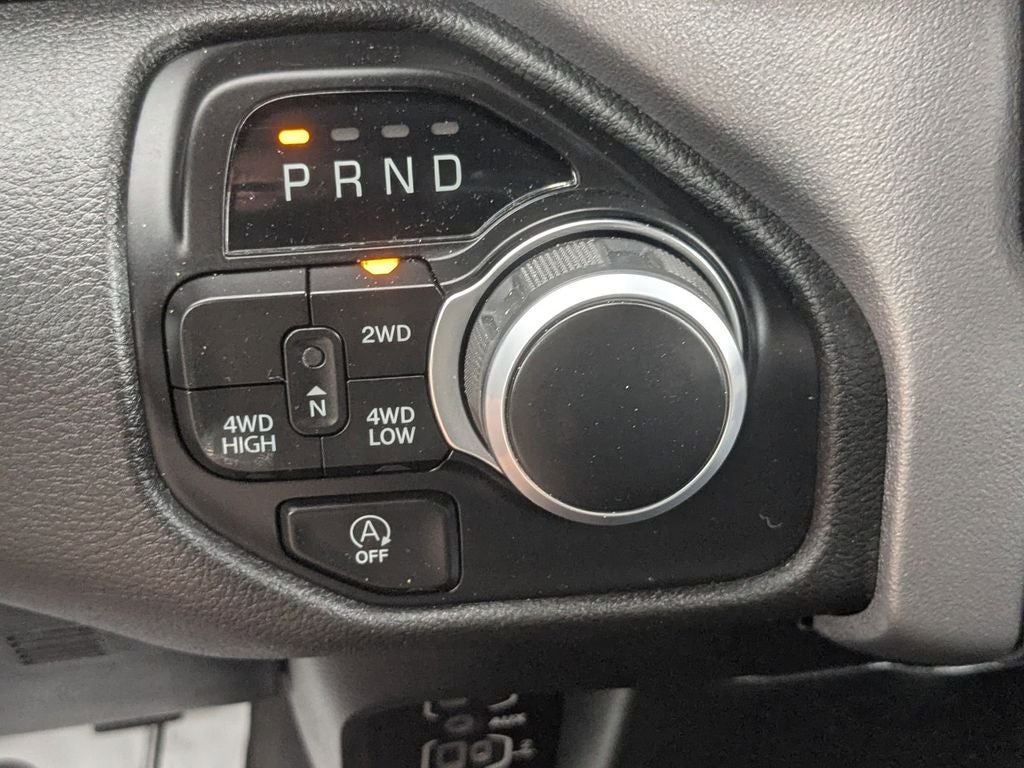 2024 RAM 1500 Lone Star Crew Cab 4x4 5'7' Box