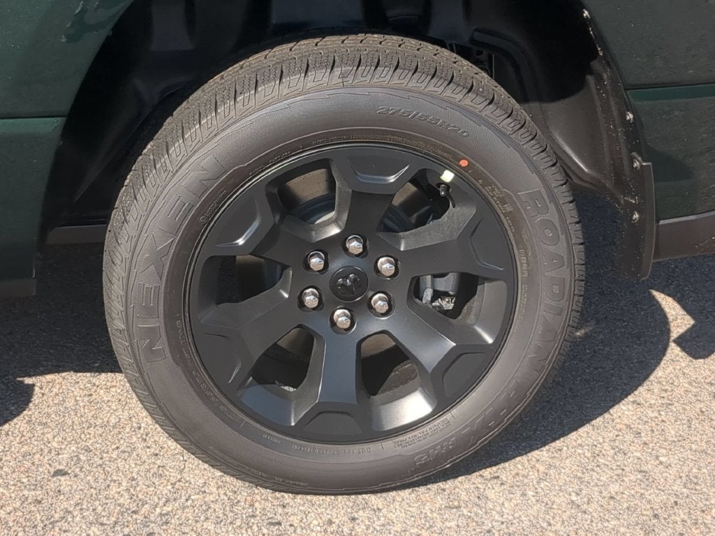 2027 RAM Ram 1500 RAM 1500 EXPRESS CREW CAB 4X4 5'7' BOX