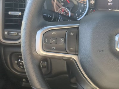 2027 RAM Ram 1500 RAM 1500 EXPRESS CREW CAB 4X4 5'7' BOX