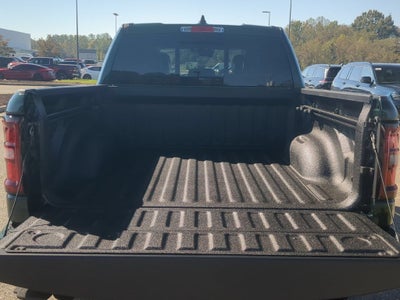 2027 RAM Ram 1500 RAM 1500 EXPRESS CREW CAB 4X4 5'7' BOX