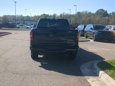 2027 RAM Ram 1500 RAM 1500 EXPRESS CREW CAB 4X4 5'7' BOX