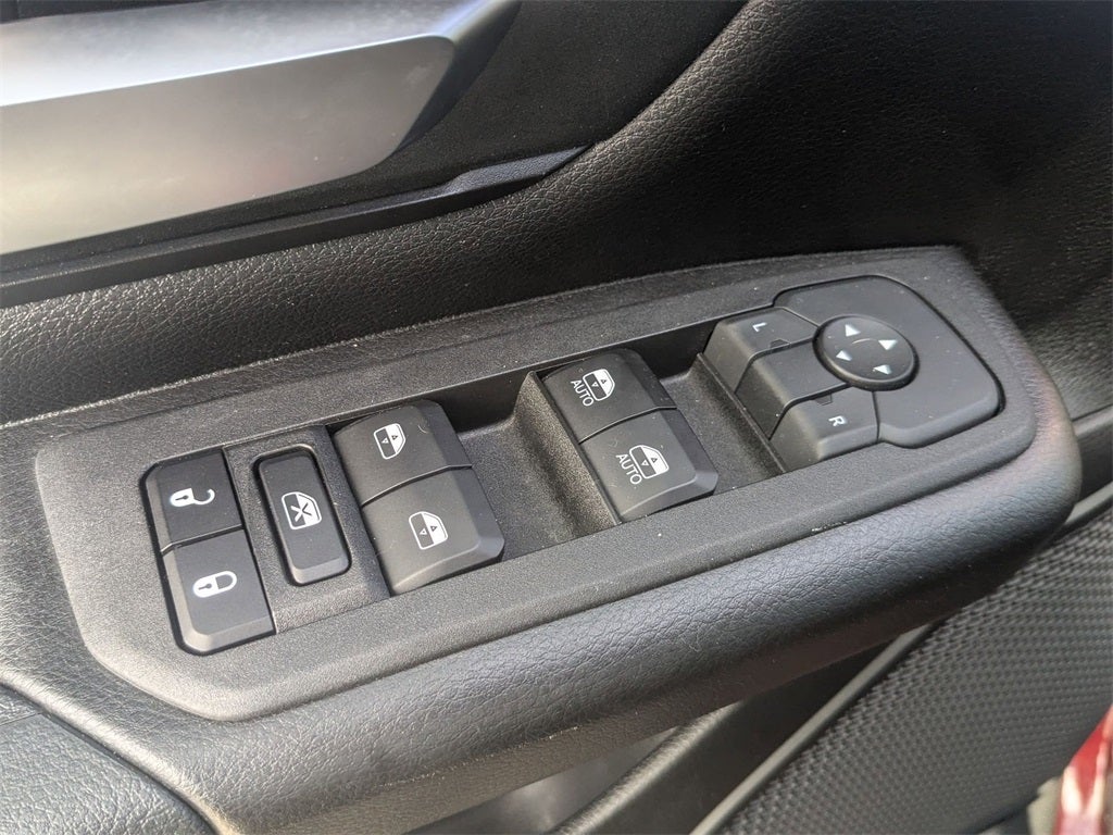 2025 RAM 1500 Warlock Crew Cab 4x4 5'7' Box