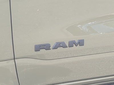 2027 RAM Ram 1500 RAM 1500 EXPRESS CREW CAB 4X4 5'7' BOX