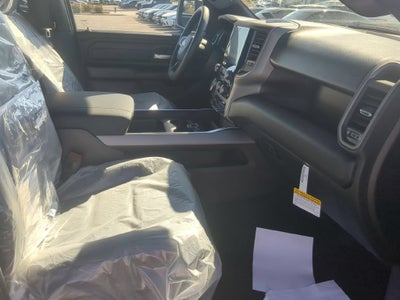 2027 RAM Ram 1500 RAM 1500 EXPRESS CREW CAB 4X4 5'7' BOX