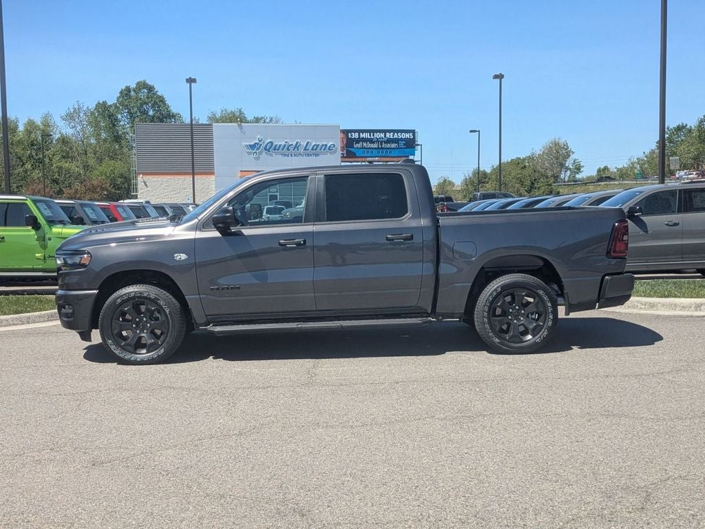 2026 RAM Ram 1500 RAM 1500 EXPRESS CREW CAB 4X4 5'7' BOX