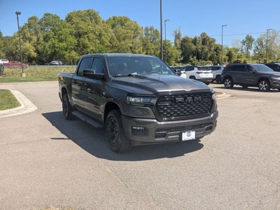 2026 RAM Ram 1500 RAM 1500 EXPRESS CREW CAB 4X4 5'7' BOX