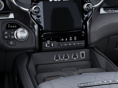 2026 RAM Ram 1500 RAM 1500 LIMITED CREW CAB 4X4 5'7' BOX