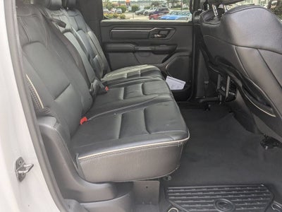 2022 RAM 1500 Limited Crew Cab 4x4 5'7' Box