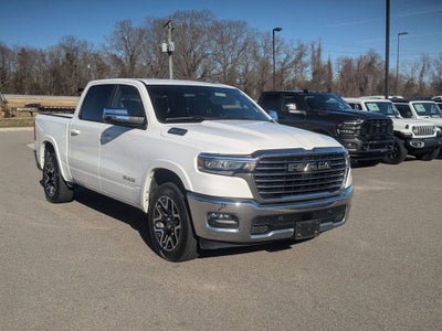 2025 RAM 1500 Laramie Crew Cab 4x4 5'7' Box