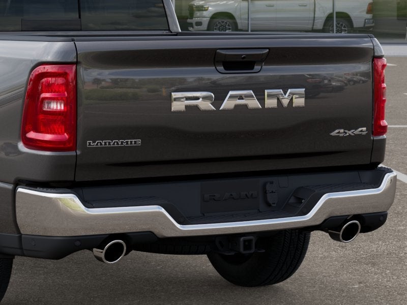 2025 RAM Ram 1500 RAM 1500 LARAMIE CREW CAB 4X4 5'7' BOX