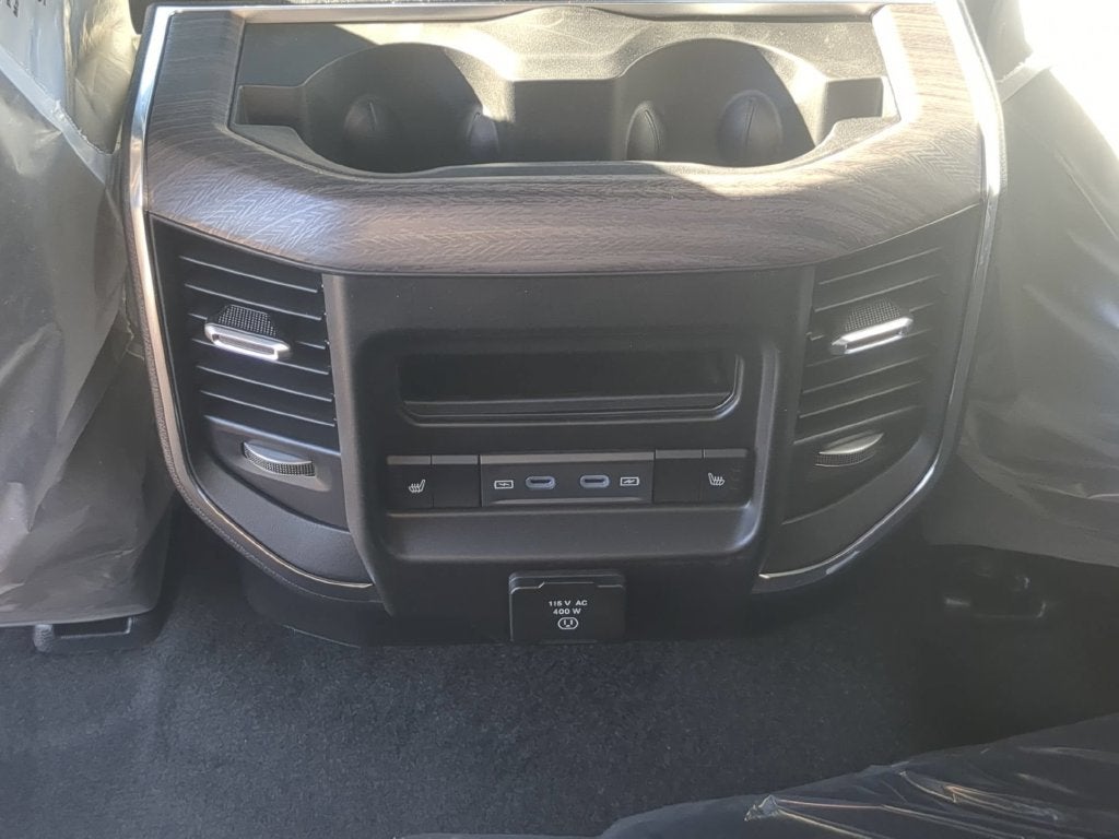 2027 RAM Ram 1500 RAM 1500 LARAMIE CREW CAB 4X4 5'7' BOX