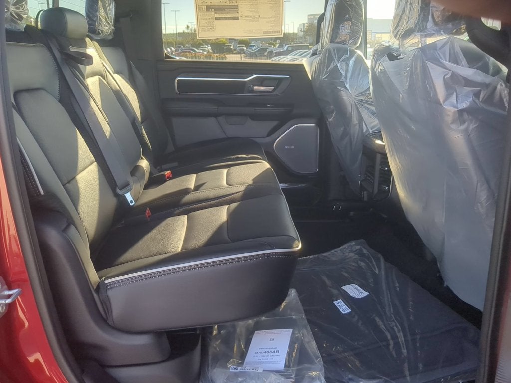 2027 RAM Ram 1500 RAM 1500 LARAMIE CREW CAB 4X4 5'7' BOX