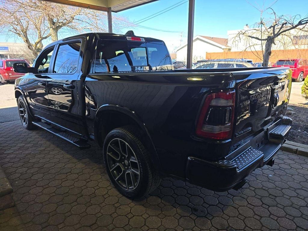 2019 RAM 1500 Laramie Crew Cab 4x4 5'7' Box