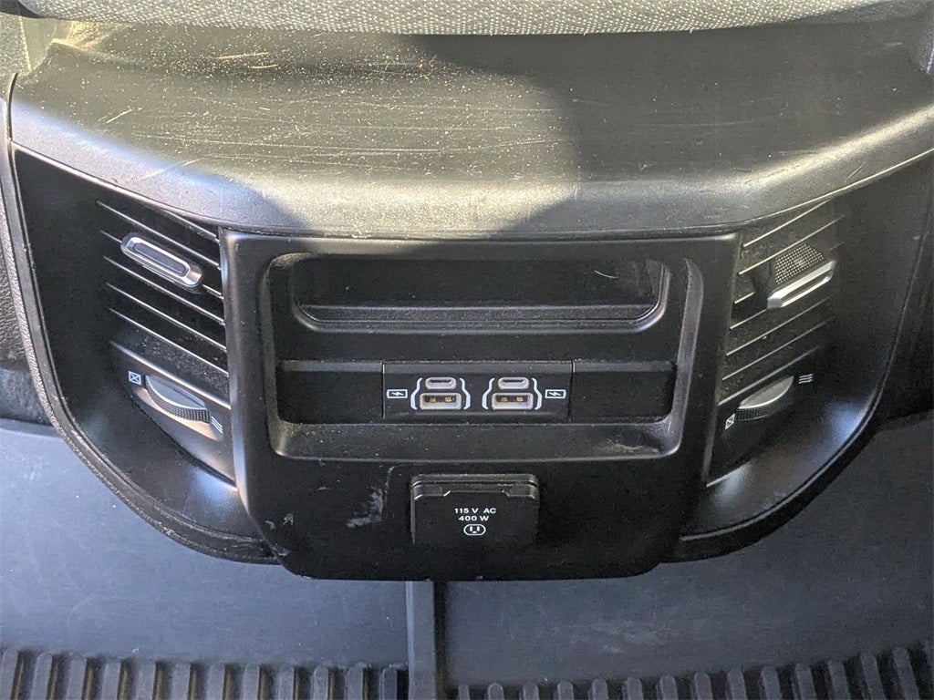 2023 RAM 1500 Laramie Crew Cab 4x4 5'7' Box