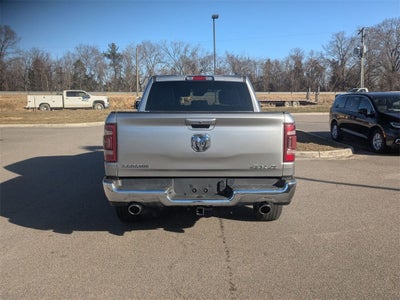 2023 RAM 1500 Laramie Crew Cab 4x4 5'7' Box