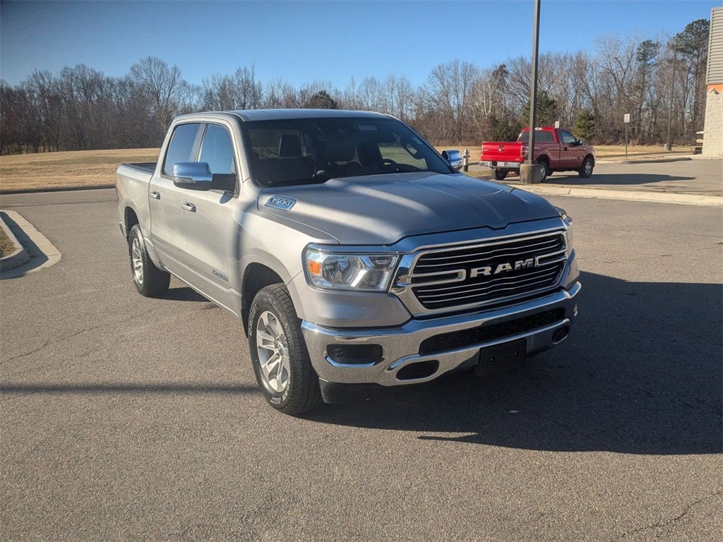 2023 RAM 1500 Laramie Crew Cab 4x4 5'7' Box