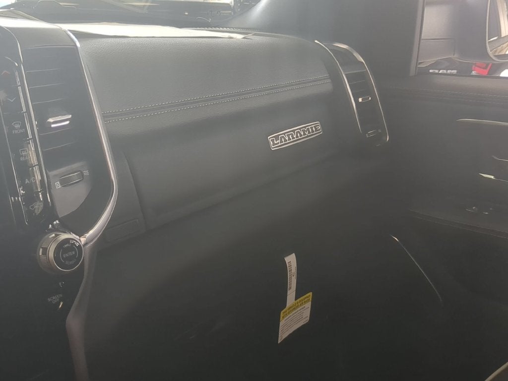 2027 RAM Ram 1500 RAM 1500 LARAMIE CREW CAB 4X4 5'7' BOX