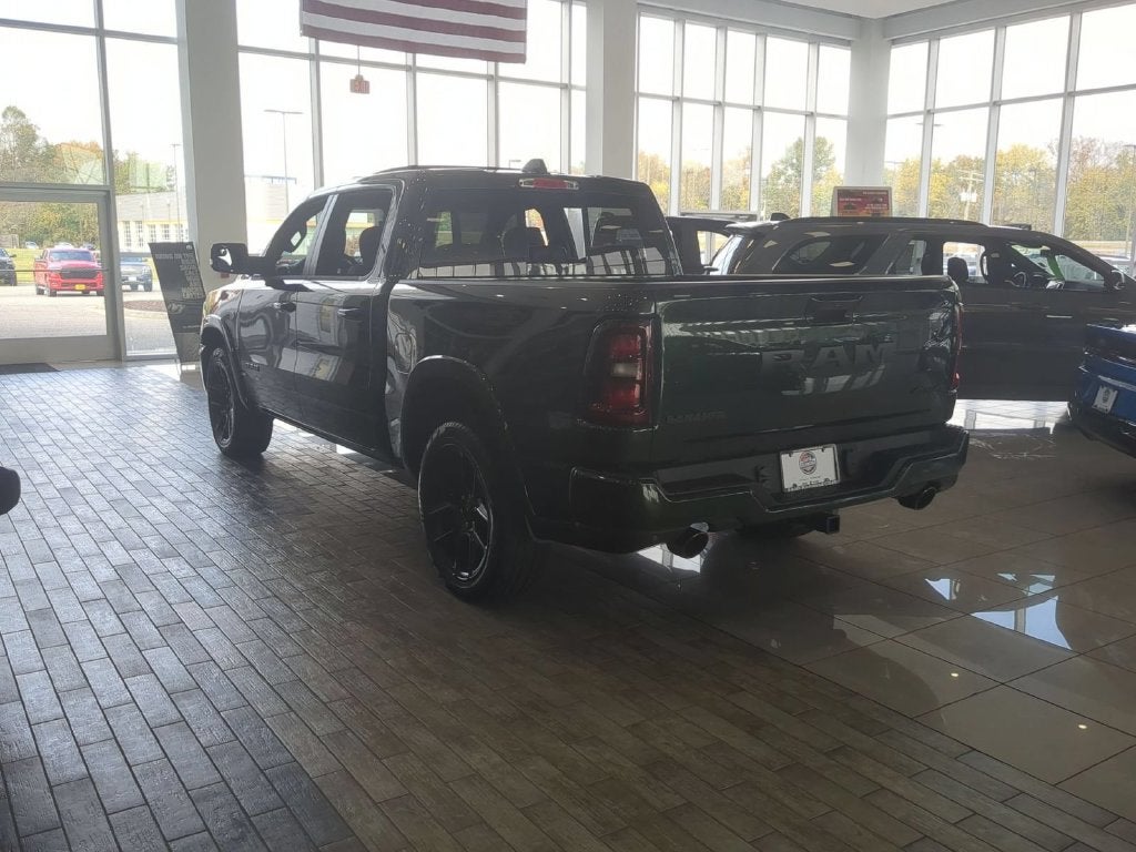 2027 RAM Ram 1500 RAM 1500 LARAMIE CREW CAB 4X4 5'7' BOX