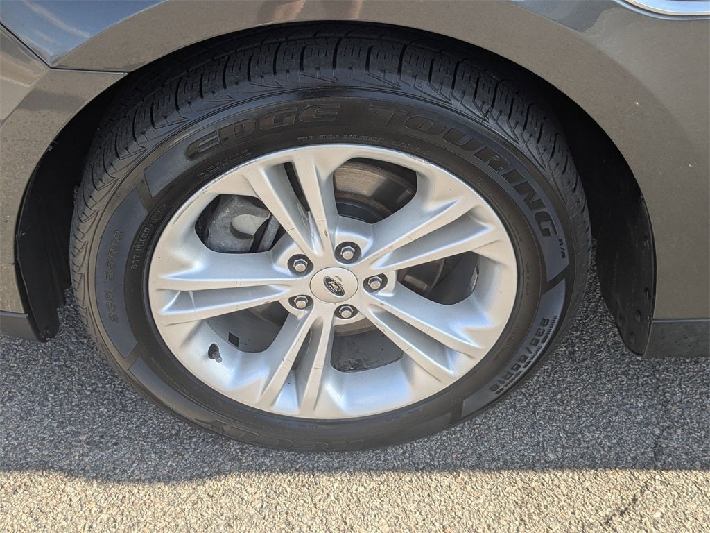 2018 Ford Taurus SEL