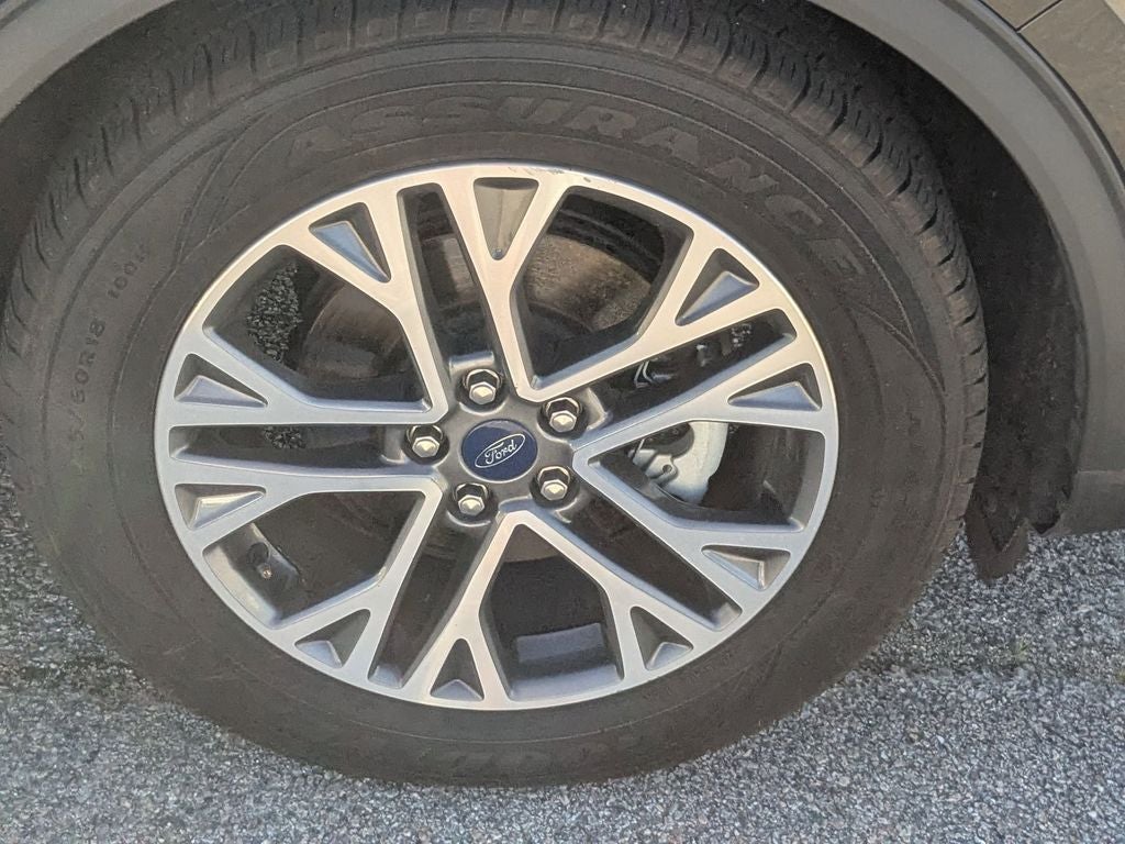 2021 Ford Escape SEL