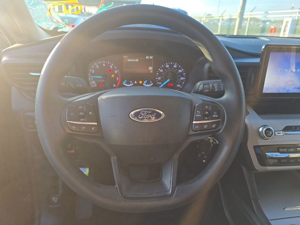 2023 Ford Explorer Base