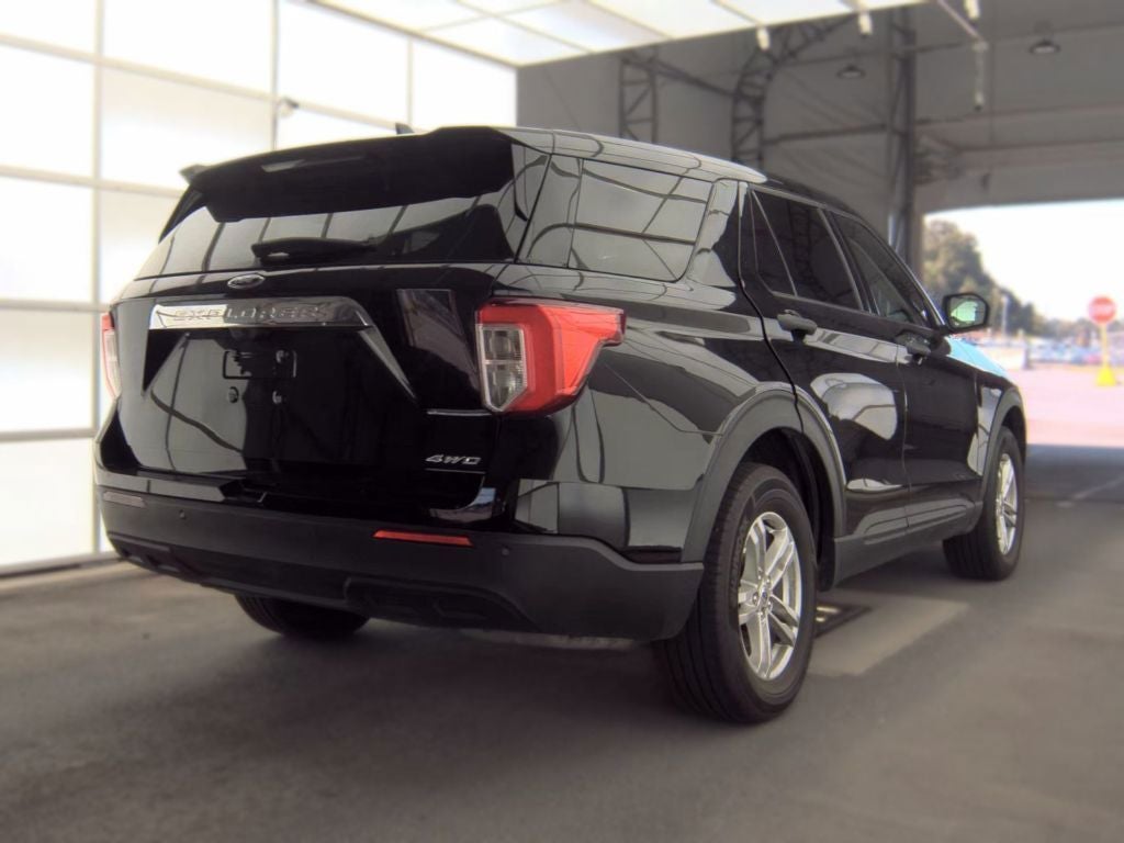 2023 Ford Explorer Base