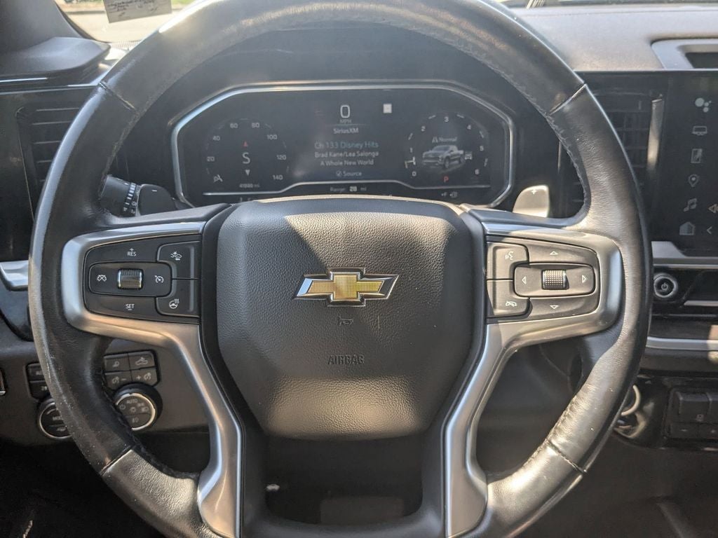 2022 Chevrolet Silverado 1500 4WD Crew Cab Short Bed LTZ