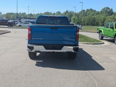 2022 Chevrolet Silverado 1500 4WD Crew Cab Short Bed LTZ