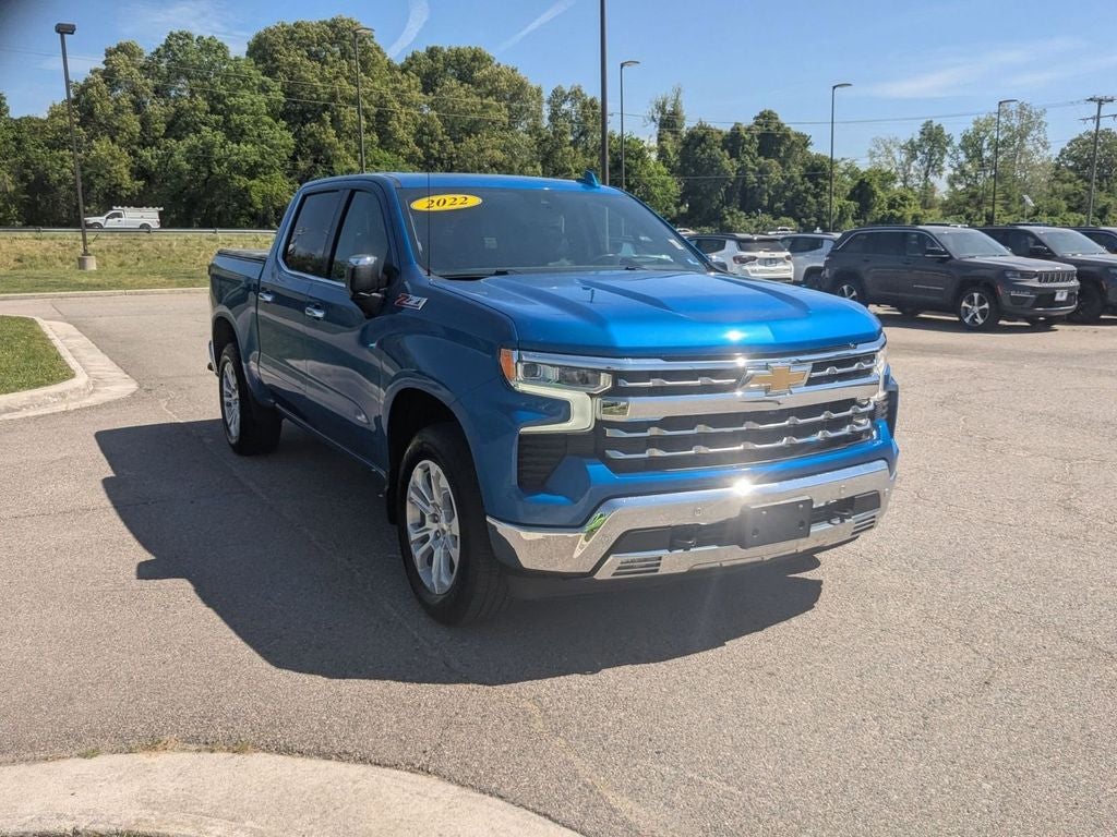 2022 Chevrolet Silverado 1500 4WD Crew Cab Short Bed LTZ