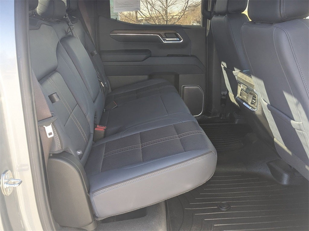 2024 Chevrolet Silverado 1500 4WD Crew Cab Short Bed High Country