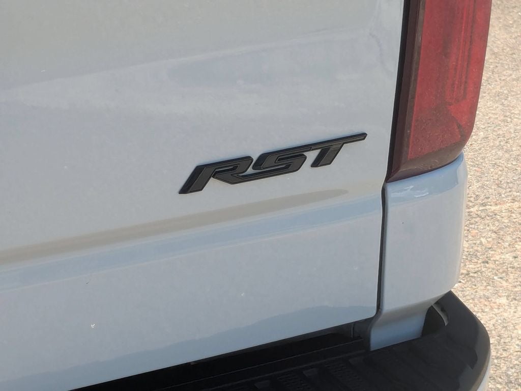 2021 Chevrolet Silverado 1500 4WD Crew Cab Short Bed RST