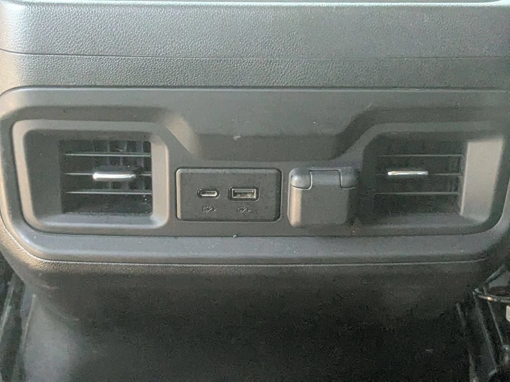 2021 Chevrolet Silverado 1500 4WD Crew Cab Short Bed RST