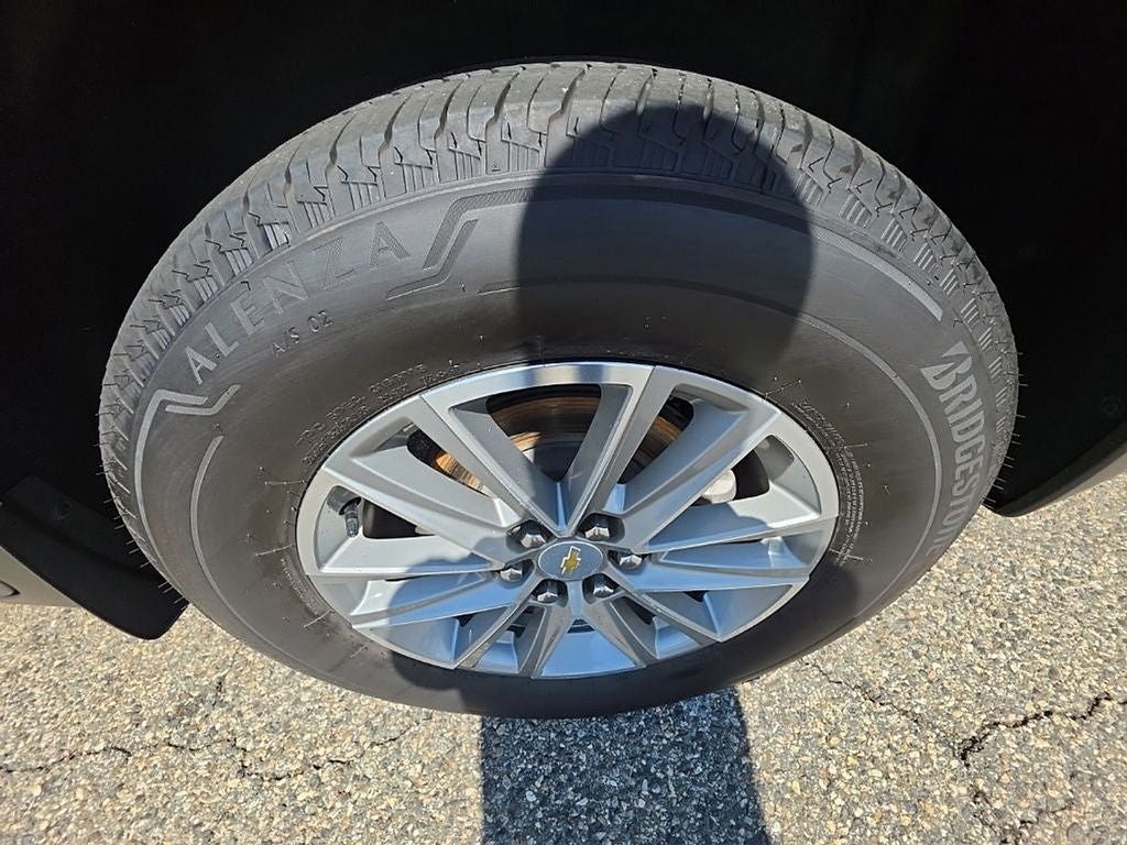 2022 Chevrolet Traverse AWD LT Cloth