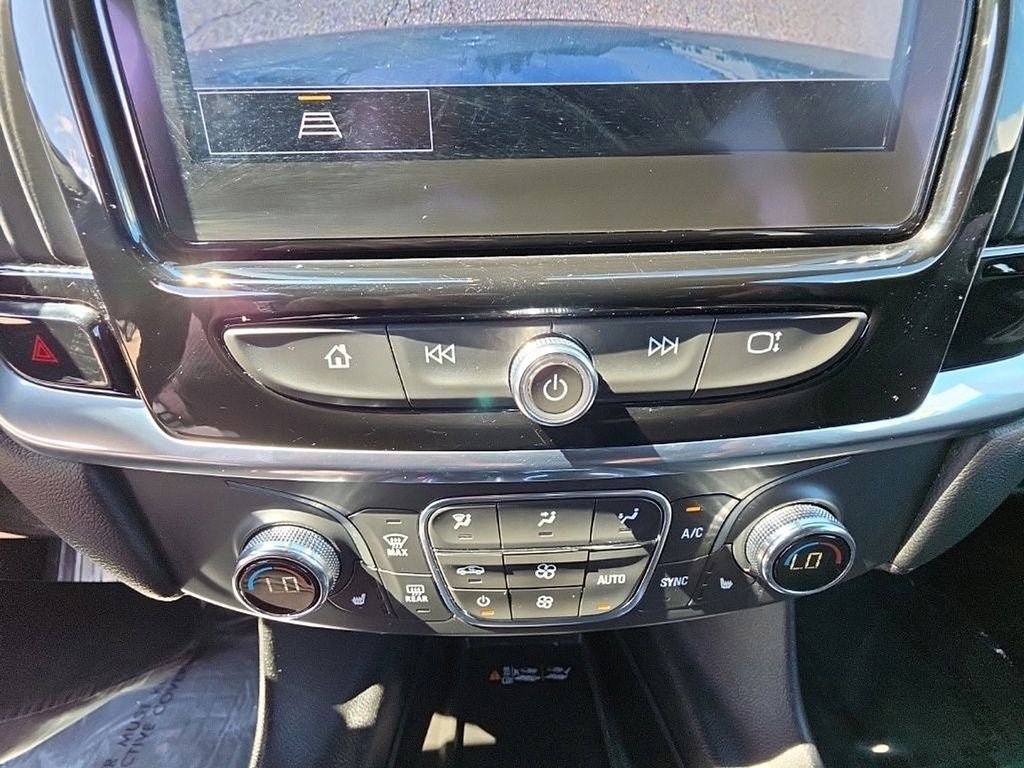 2022 Chevrolet Traverse AWD LT Cloth