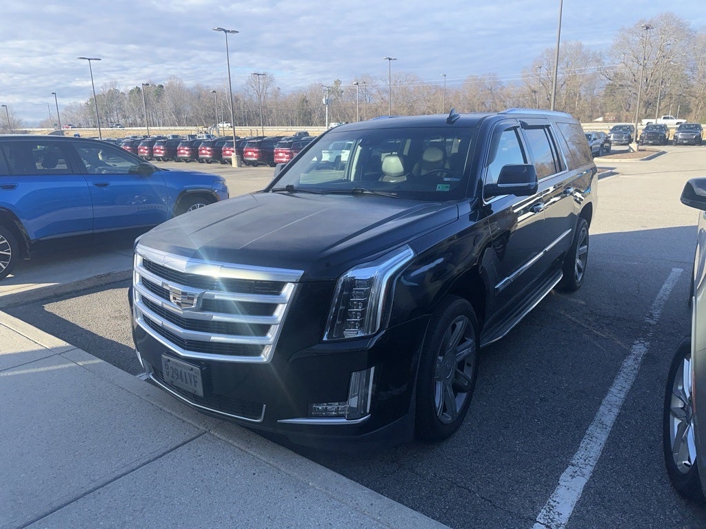 2018 Cadillac Escalade ESV Luxury