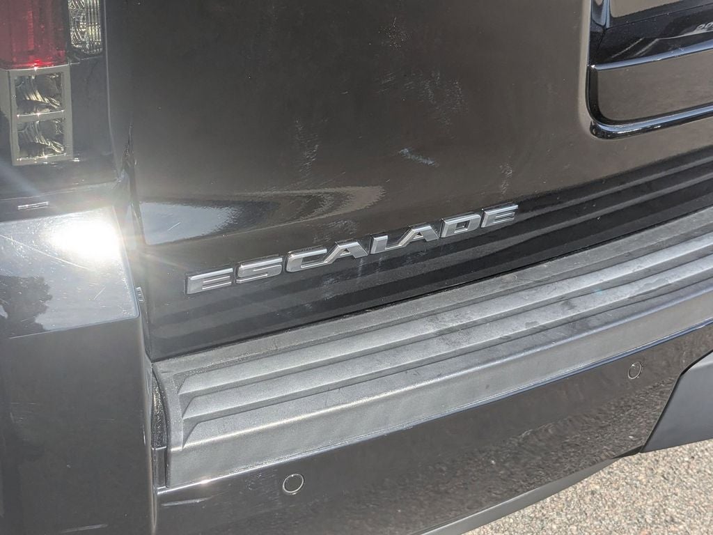 2018 Cadillac Escalade ESV Luxury