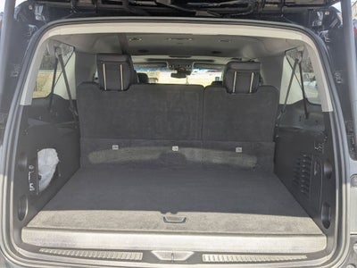 2018 Cadillac Escalade ESV Luxury