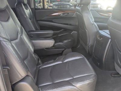 2018 Cadillac Escalade ESV Luxury