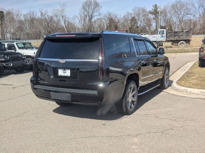 2018 Cadillac Escalade ESV Luxury