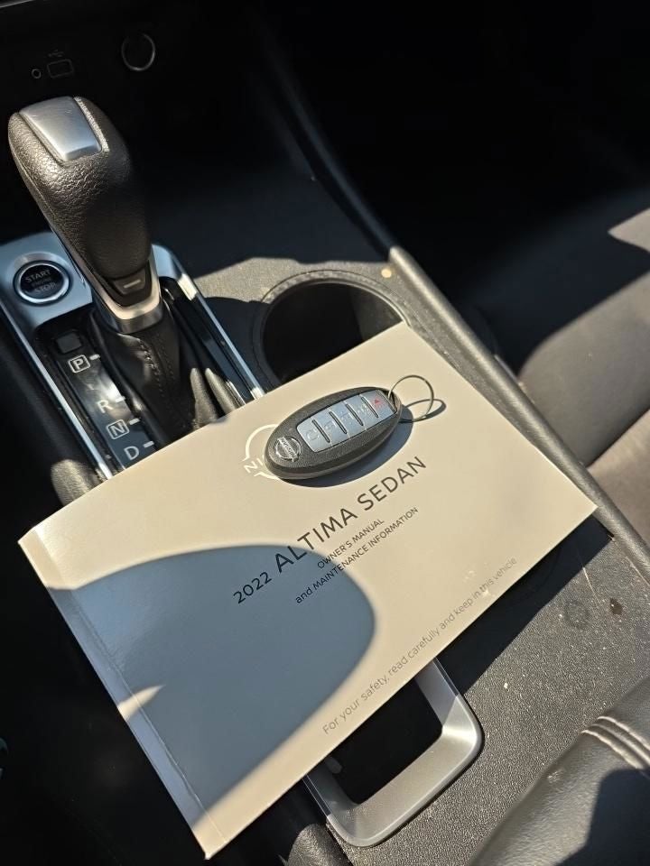 2022 Nissan Altima S FWD