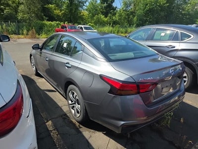 2022 Nissan Altima S FWD